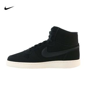 Black Women’s Nike Ebernon air force
